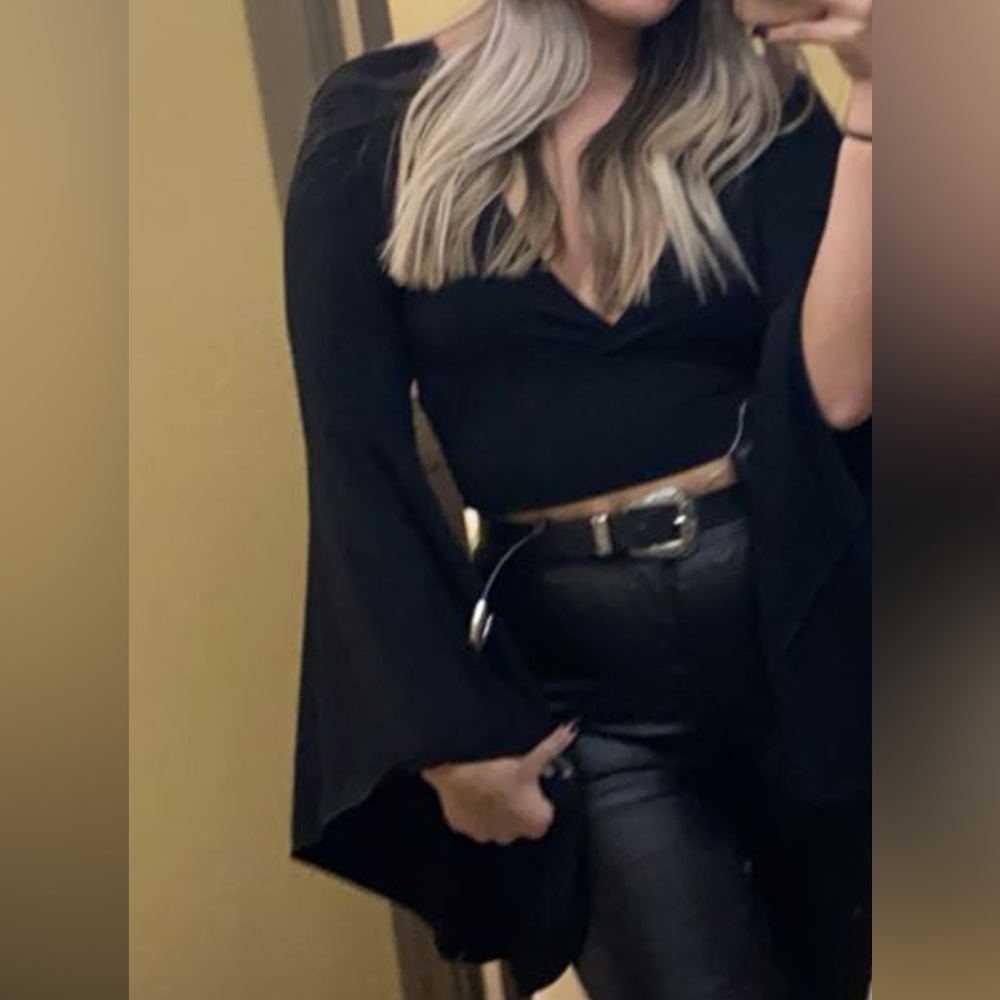 Flare arm crop
